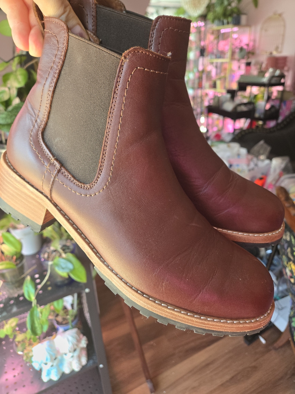 Women's Patina Portland Leather, Chelsea Boots - Burgundy/ Mahogany Leather 9.5 - Picture 2 of 7